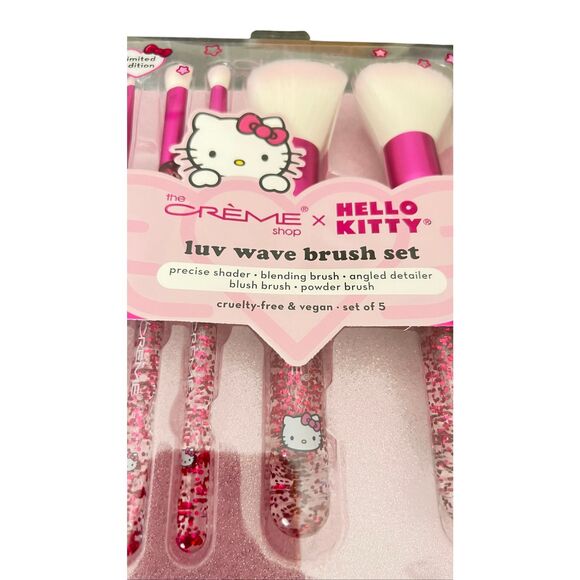 Crème Shop x Hello Kitty Luv Wave Brush Set - Picture 3 of 6